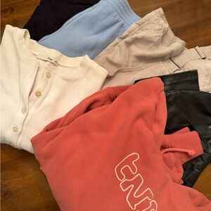 Aritzia lot size s/m